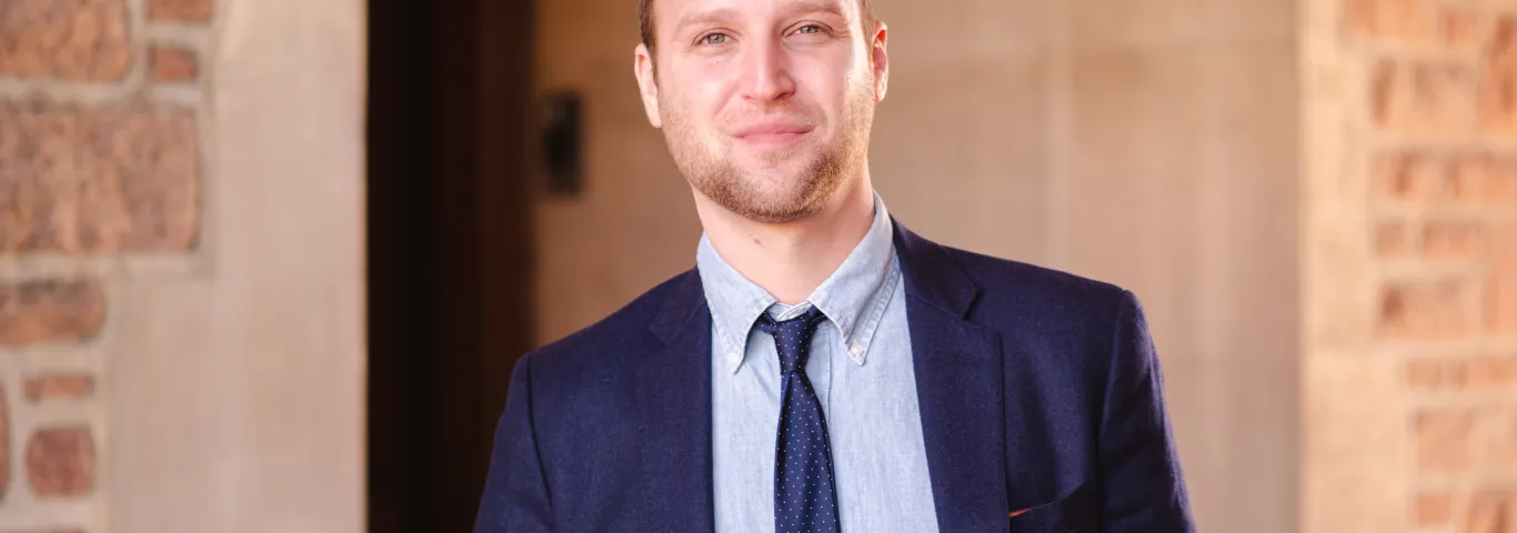 Headshot picture of Zachary Manditch-Prottas